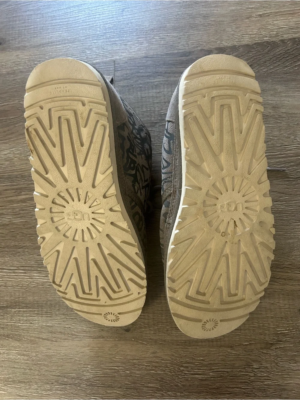 UGG Men’s Taupe Brown Graffiti Chukka Boots